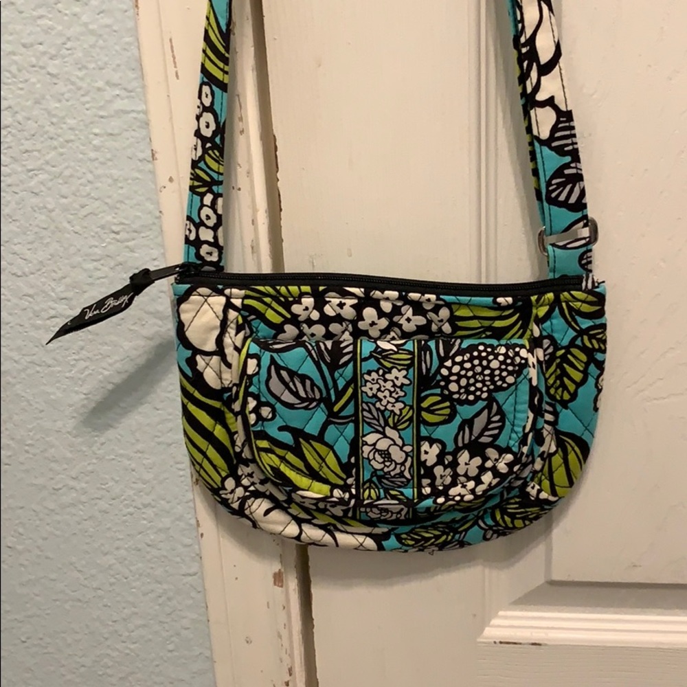 VB Crossbody w/ Adjustable Straps (NEVER USED)